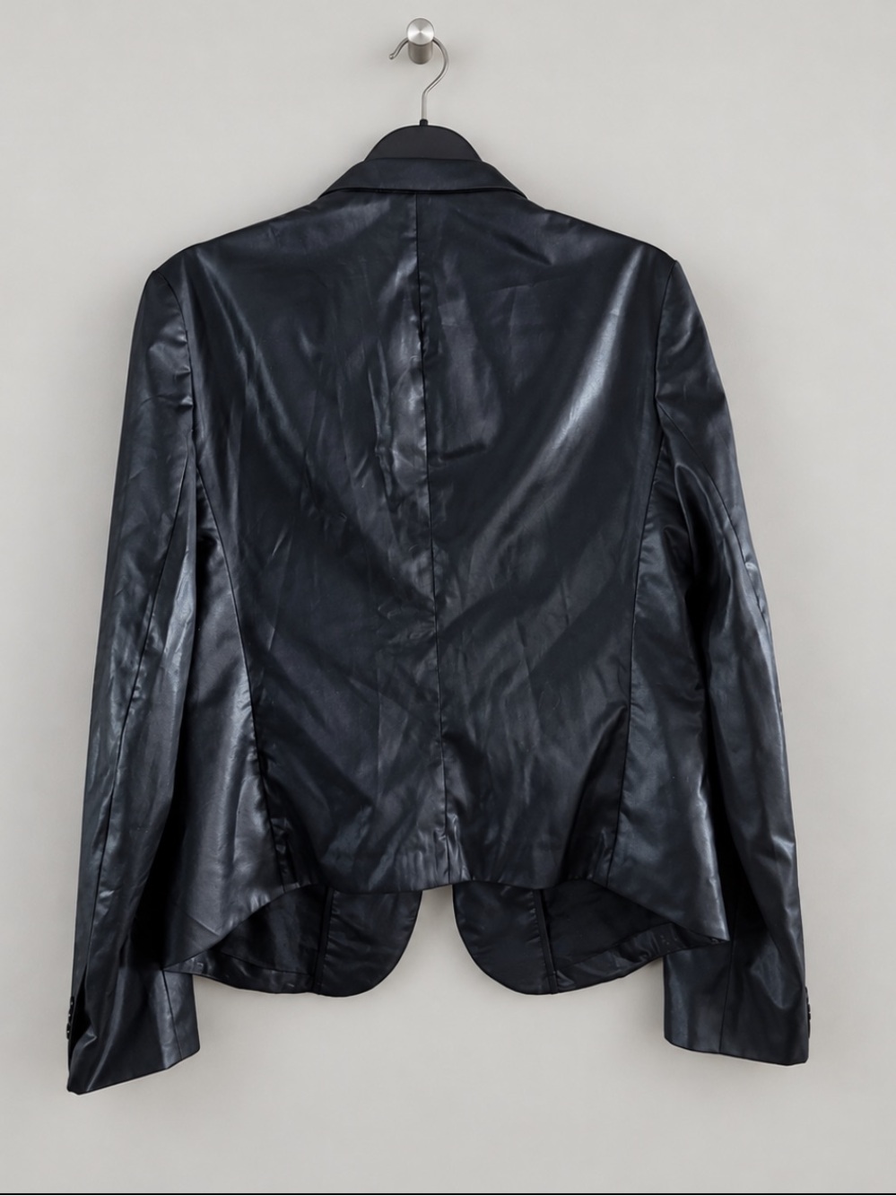 Helmut Lang Women’s M Black Glossy Coated High-Low Tailored Blazer USA - Picture 3 of 8